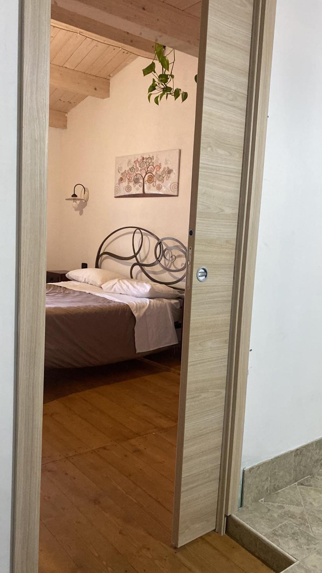 Guest House Tzia Udroni Ossi Exterior foto